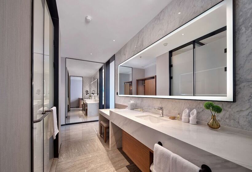 فندق Hilton Garden Inn Hangzhou Xixi Zijingang