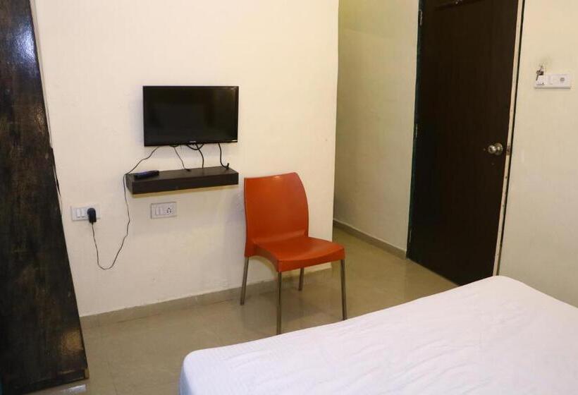 فندق Neuaura Stays