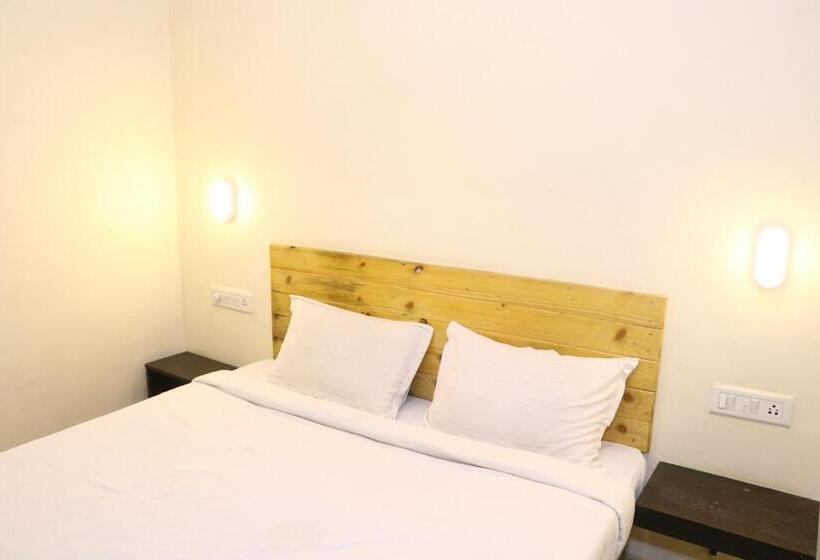 فندق Neuaura Stays