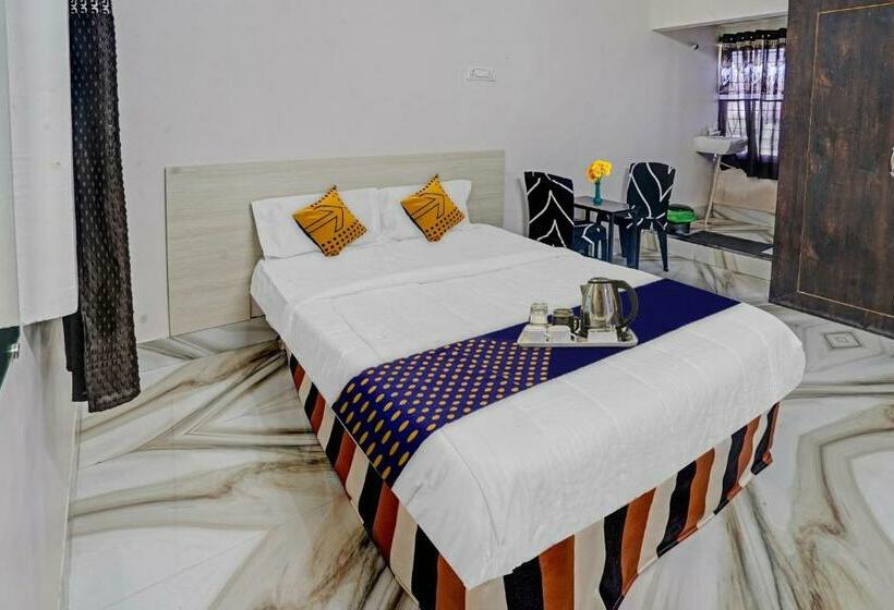 فندق Oyo 70023  Rommies Inn