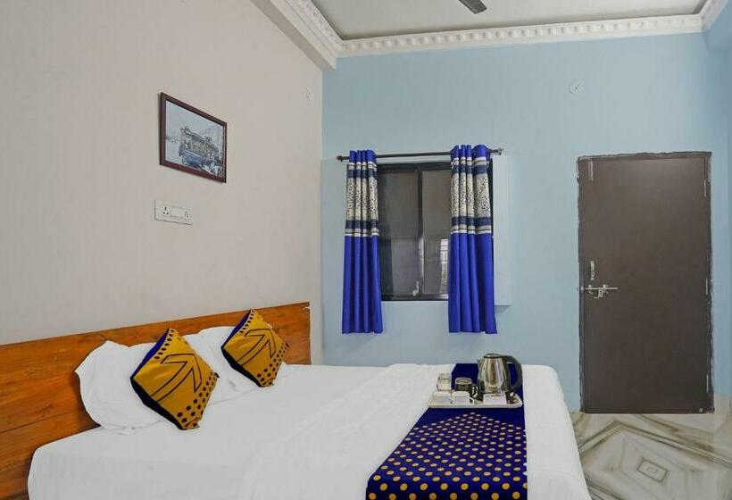 فندق Oyo 70023  Rommies Inn