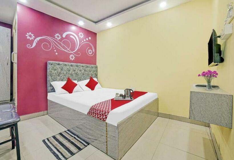 ホテル Flagship 700151 Clouds Inn