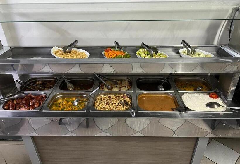 فندق Premium Center