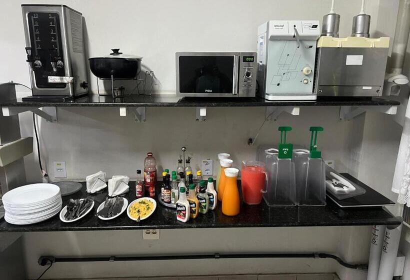 فندق Premium Center