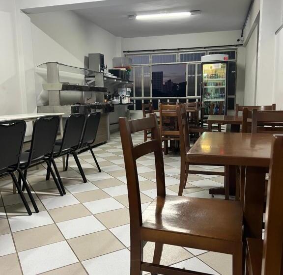 فندق Premium Center