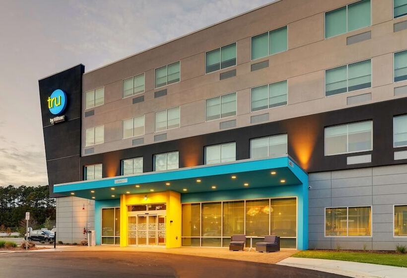 בית מלון כפרי Tru By Hilton Smithfield I95