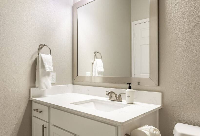 Kasa Pearland South Houston