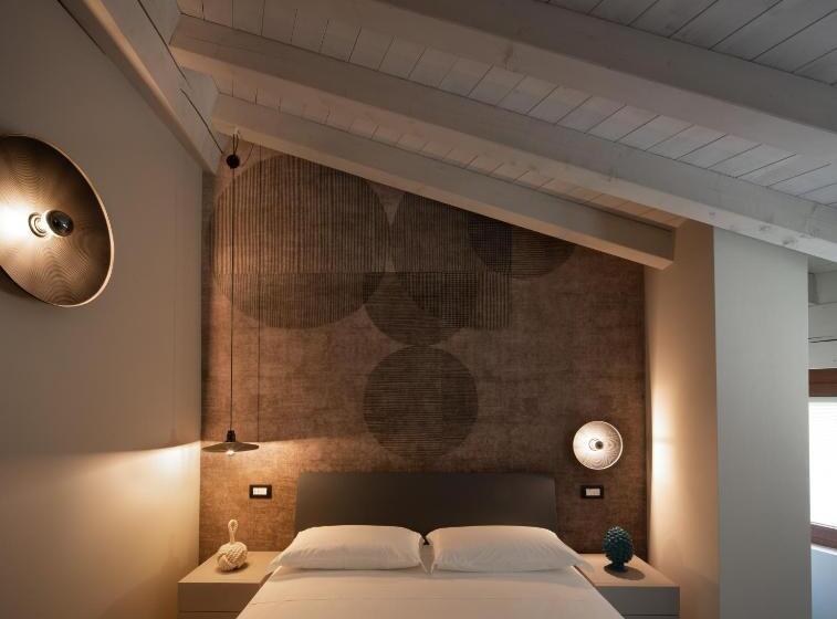 Общежитие Monte Isola   Decio Rooms