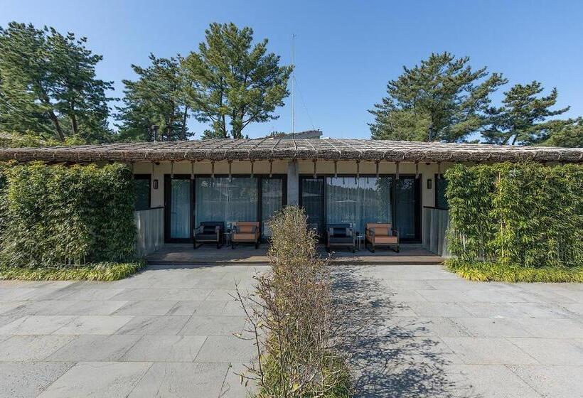 Amber Pure Hill Hotels & Resorts Jeju