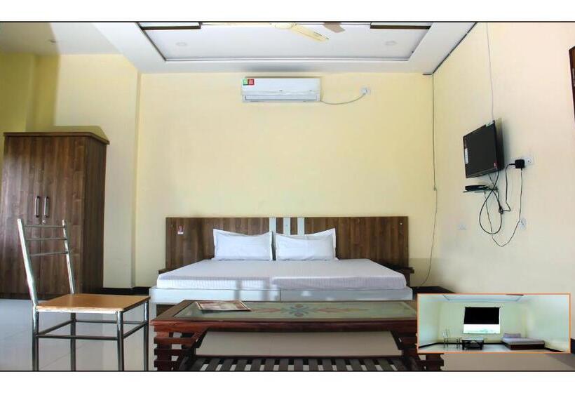 Athitya Hotel And Resort