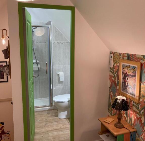 민박 Chambre D Hôtes Sur Le Chemin De La Loire à Vélo