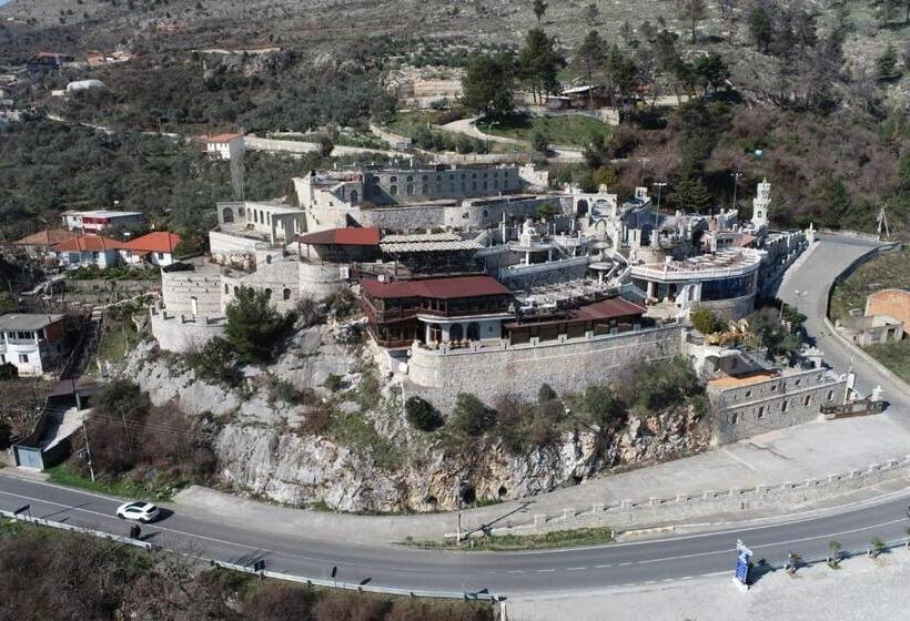 تختخواب و صبحانه Iliria