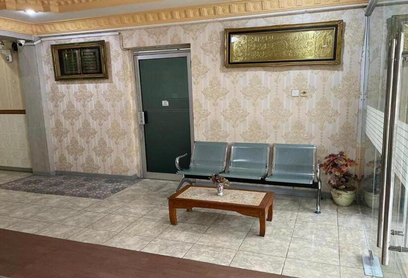 Capital O 94156 Hotel Gemudi Gold Islami