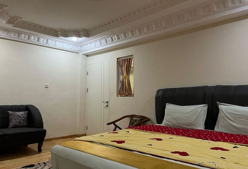 Capital O 94156 Hotel Gemudi Gold Islami