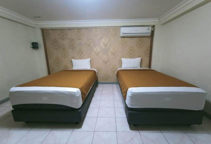 Capital O 94156 Hotel Gemudi Gold Islami