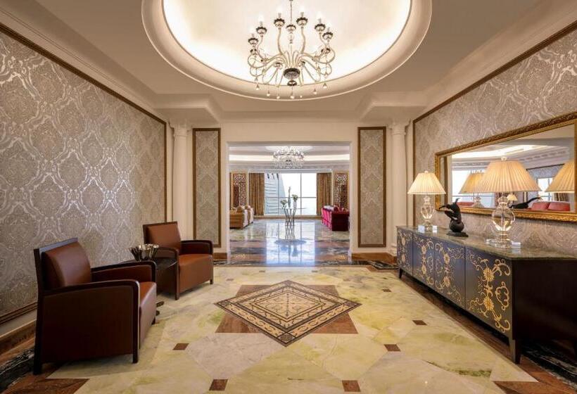 Dusit Hotel & Suites   Doha