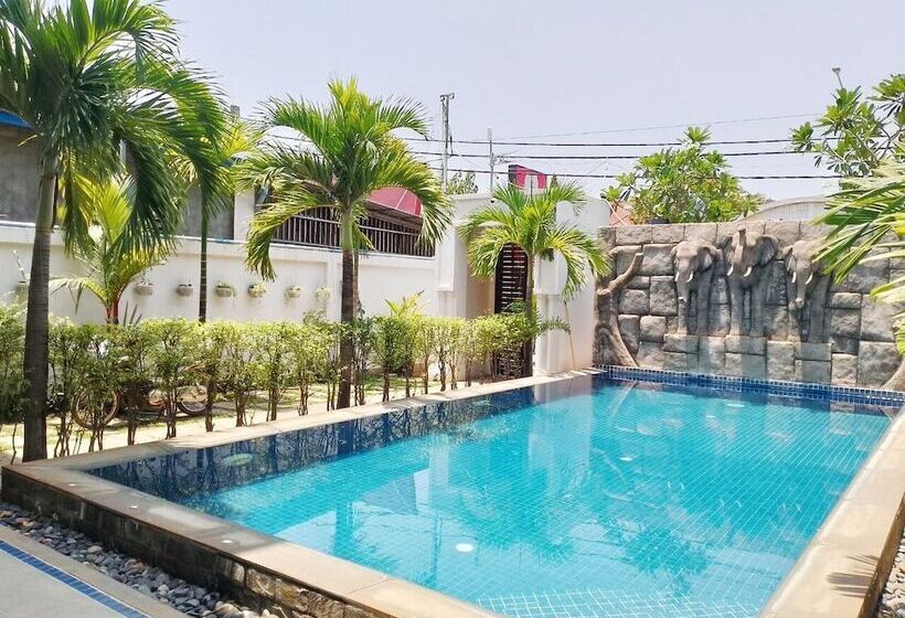 فندق D Central Khmer Villa