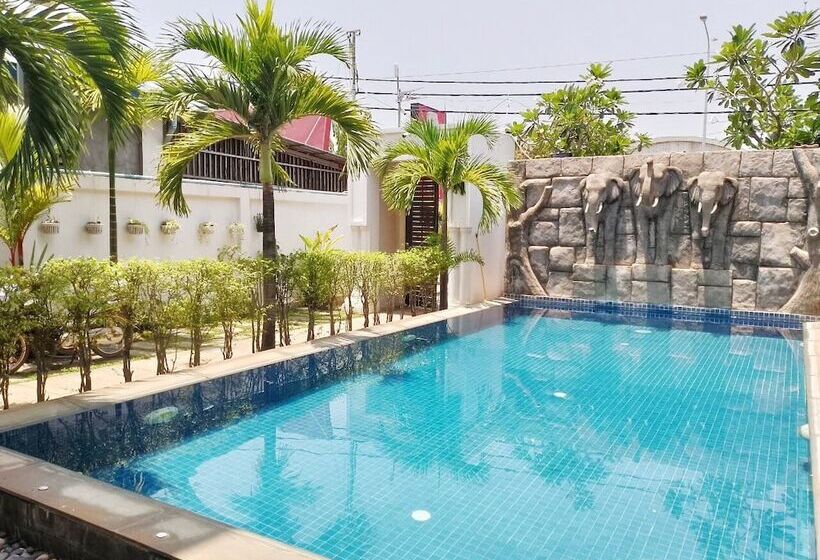 فندق D Central Khmer Villa