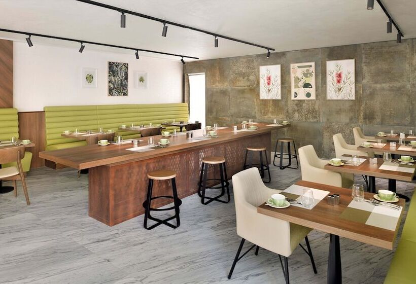 هتل Element By Westin City Center Doha