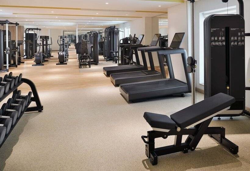 هتل Element By Westin City Center Doha