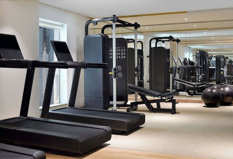 هتل Element By Westin City Center Doha