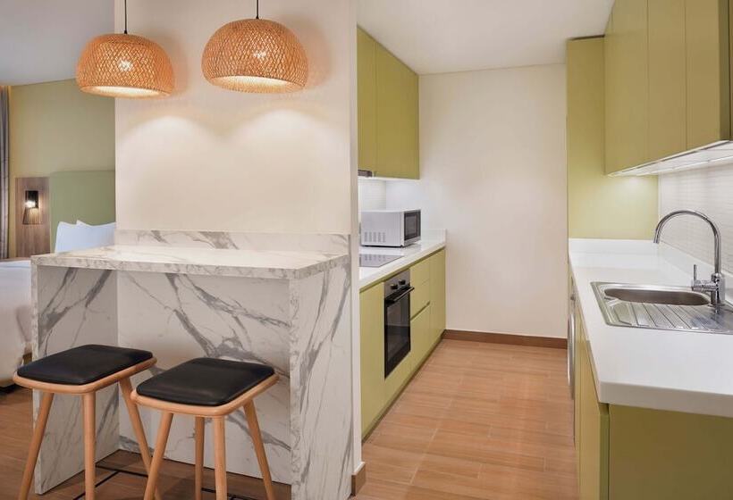 هتل Element By Westin City Center Doha