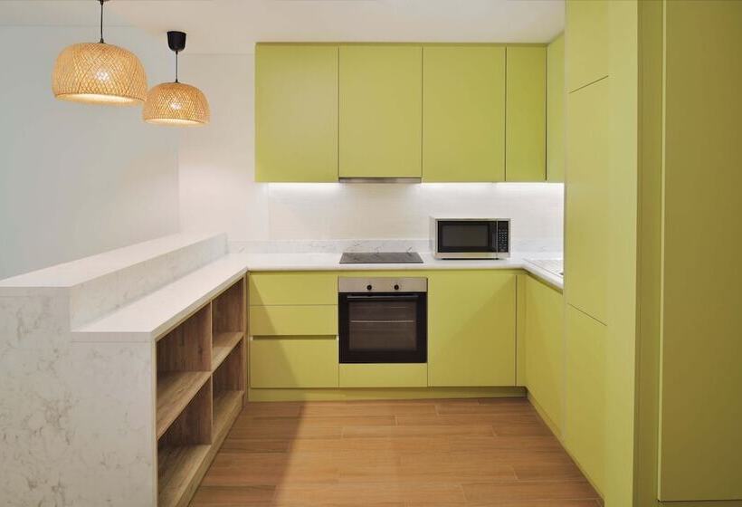 هتل Element By Westin City Center Doha