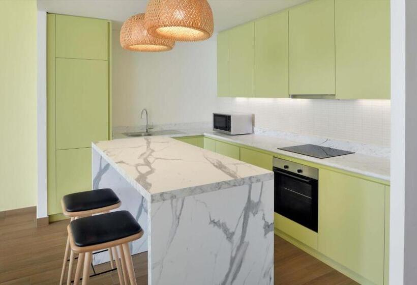 هتل Element By Westin City Center Doha