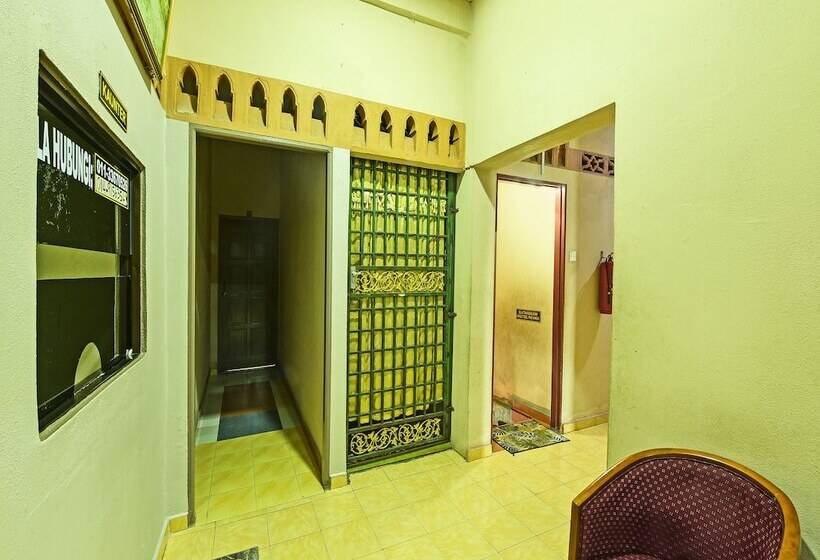 فندق Oyo 90639  Azimah