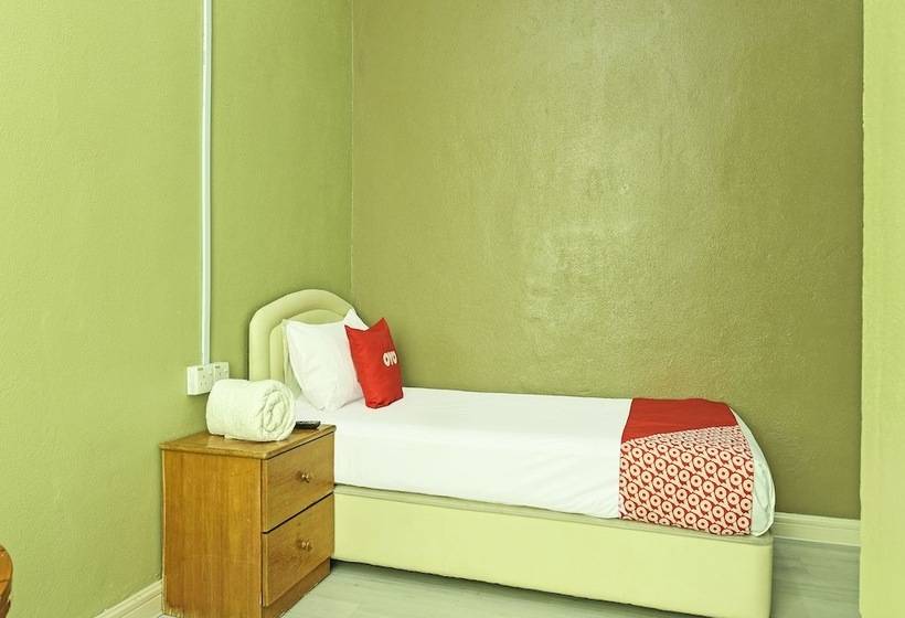 فندق Oyo 90639  Azimah