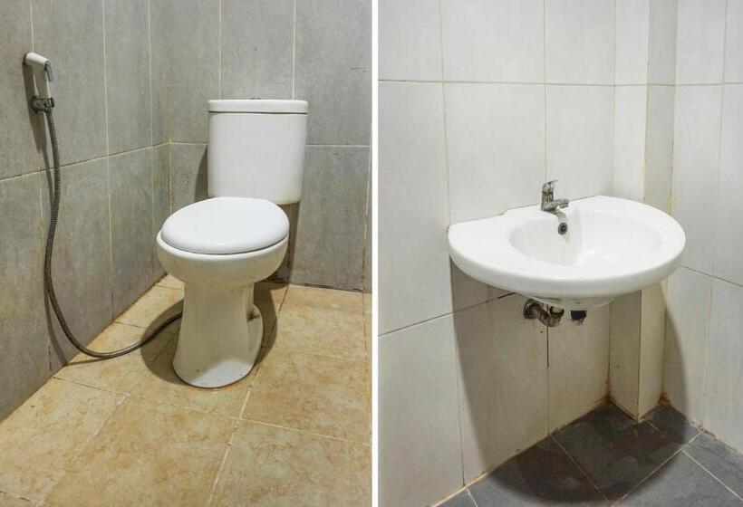 فندق Oyo 91759 Pondok Hikmah Makassar