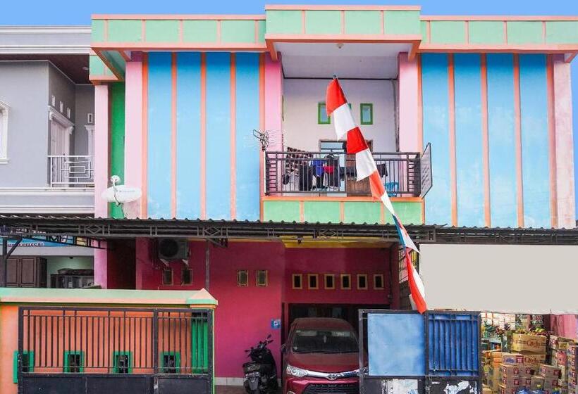 فندق Oyo 91759 Pondok Hikmah Makassar