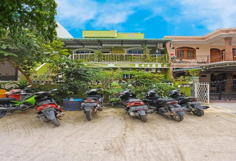 Отель Oyo 91782 Satria Homestay Syariah