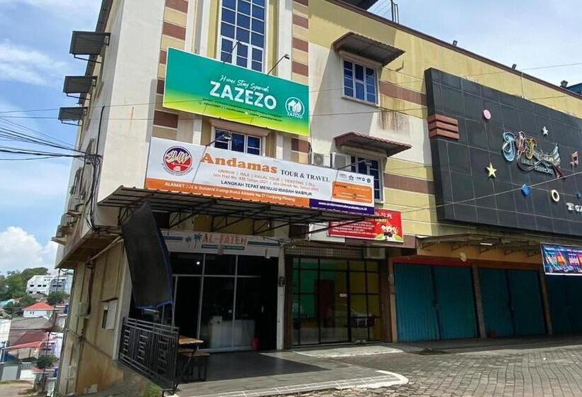 호텔 Zazezo Homestay Syariah Redpartner