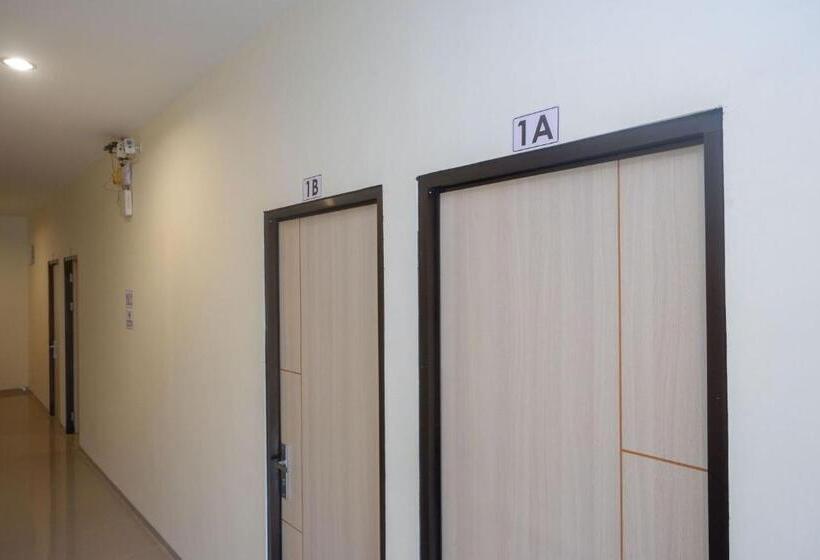 בית מלון כפרי Reddoorz Syariah Near Rs Soeradji Pemuda Klaten