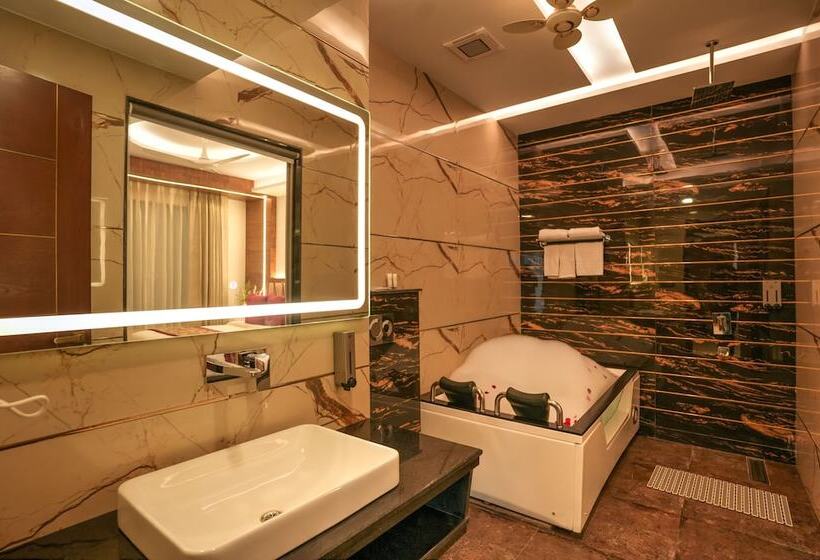 酒店 Rj Managed By Ahg