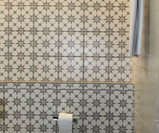 هتل Sonno Plaza Allende