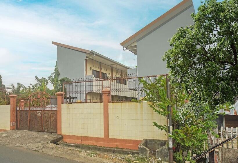 فندق Spot On 91786 Kilana Homestay