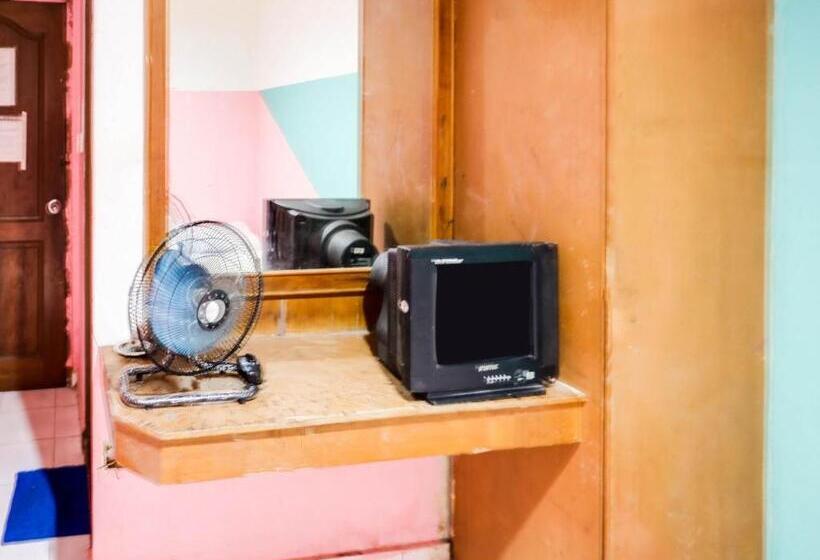 호텔 Spot On 91792 Solo Baru 2 Homestay Syariah