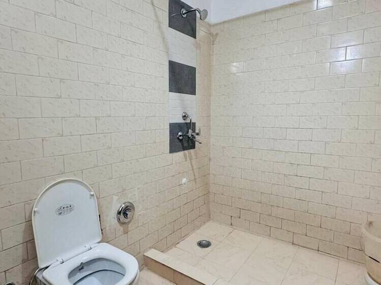 호텔 The Morni Resort