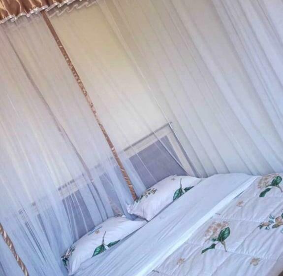 Mujjo Hotel Kajjansi