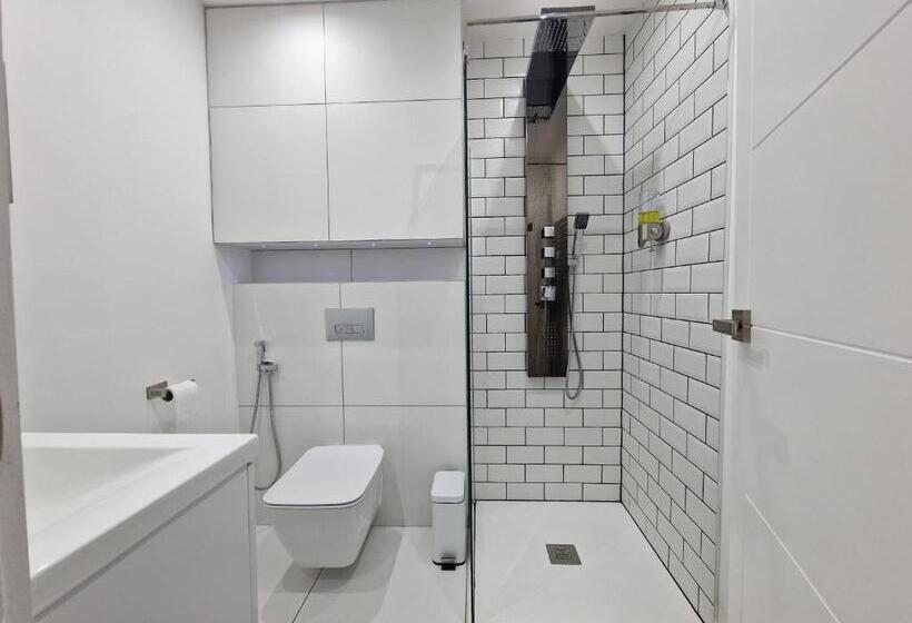 פנסיון Beautiful Rooms In London