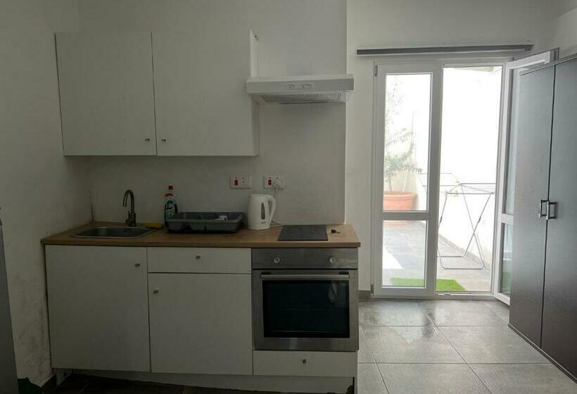 پانسیون Bosio Guest House Msida