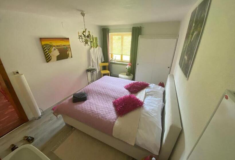 Пансион Gästehaus Schmitt