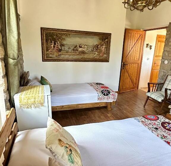 膳宿费 Ilios Guest House