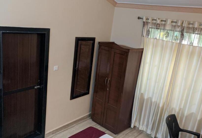 פנסיון Perola Marinha