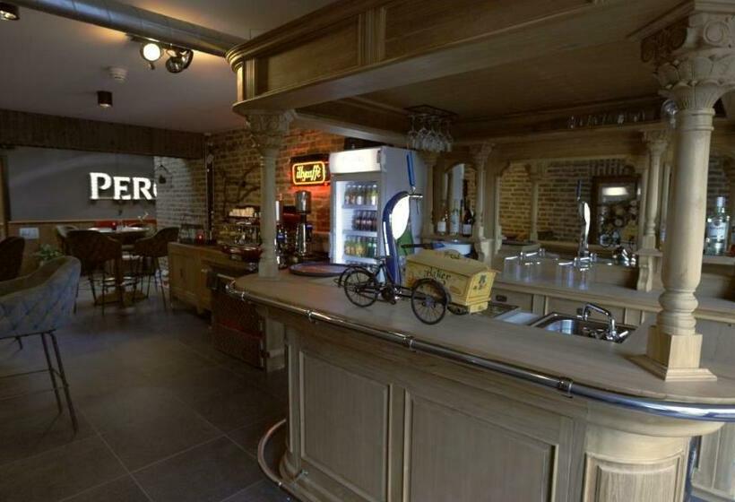 Vet   Bed & Breakfast