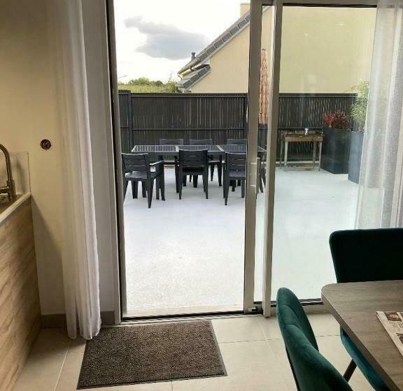 مبيت وإفطار Chambre, Salle De Bain, Toilette, Salon Privatif