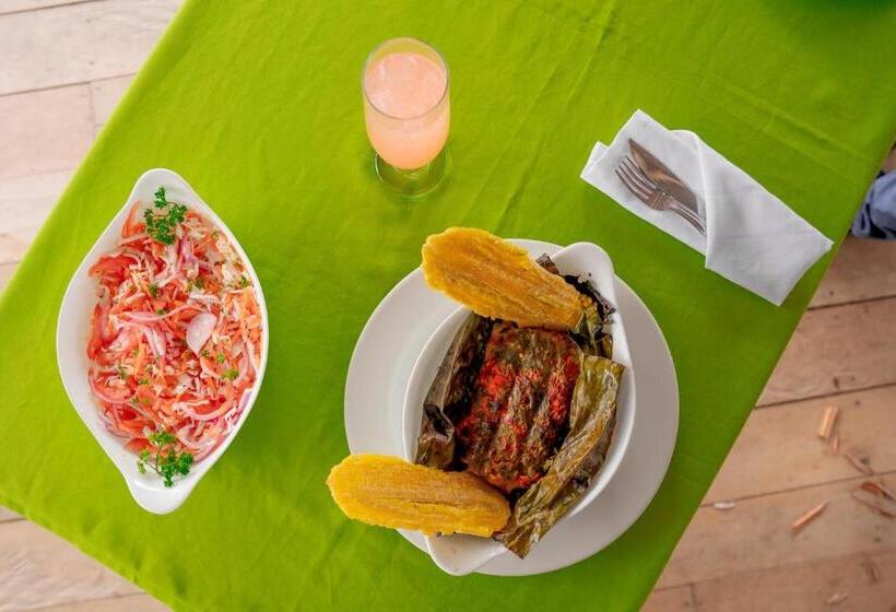 Biohotel Arara River