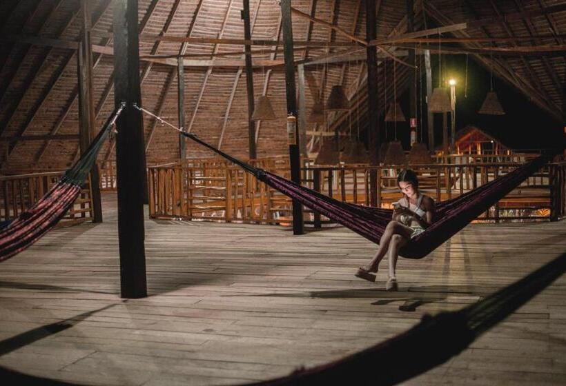 Biohotel Arara River